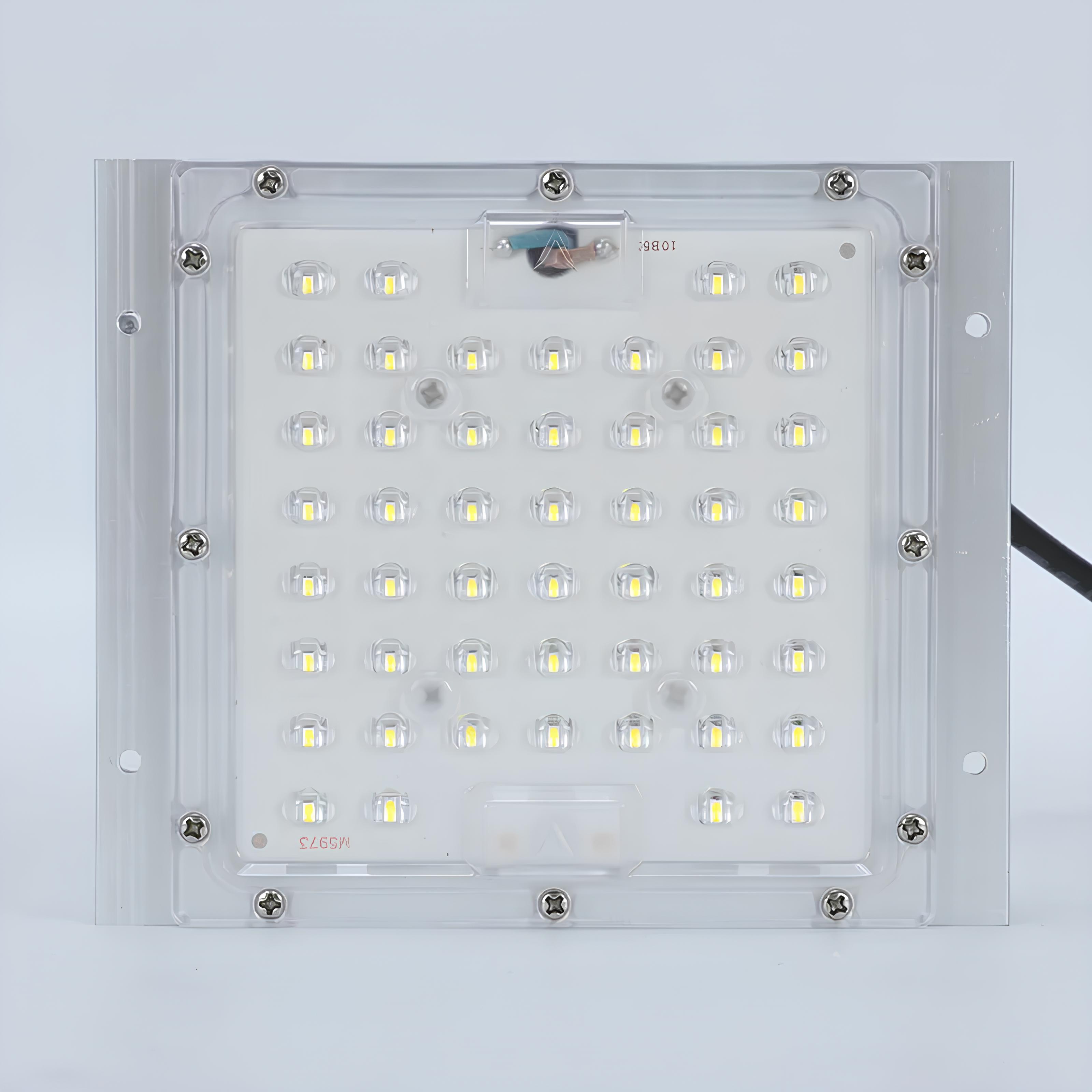 50W DİREK TİPİ MODÜL LED PROJEKTÖR